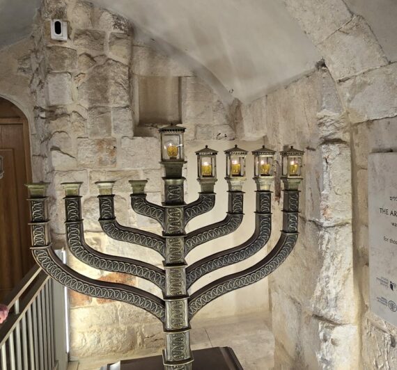 הדלקת נר רביעי בקבר דוד